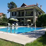 Hotel Asur & Asur 3*